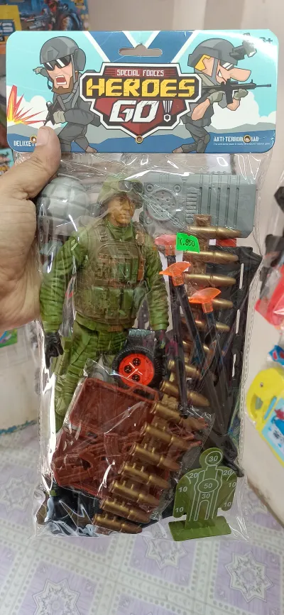 🎯 Heroes GO Military Soldier Action Figure Toy Set with Gun & Accessories_img_0