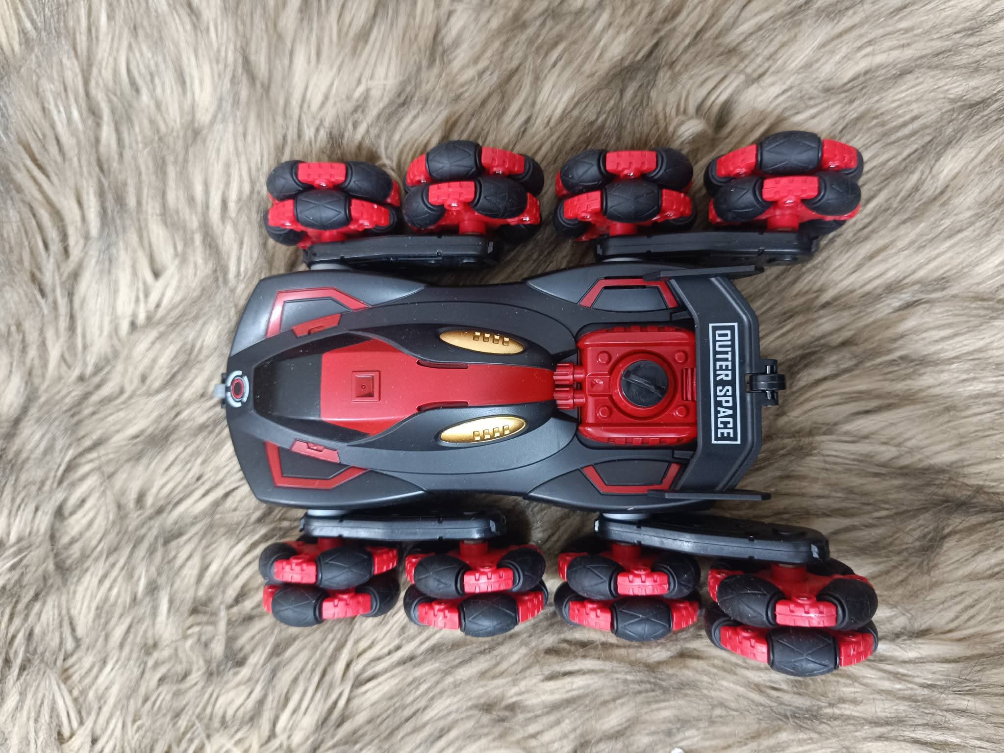 Spray RC Stunt Vehicle | 360° Rotating Remote Control Car with Spray Effect_img_2