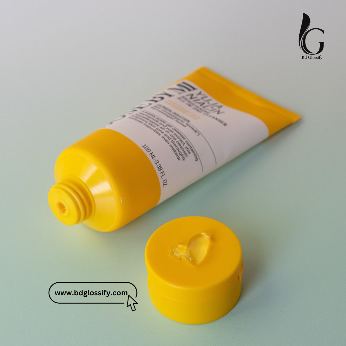 SOME BY MI Yuja Niacin Brightening All-In-One Cleanser 100ml