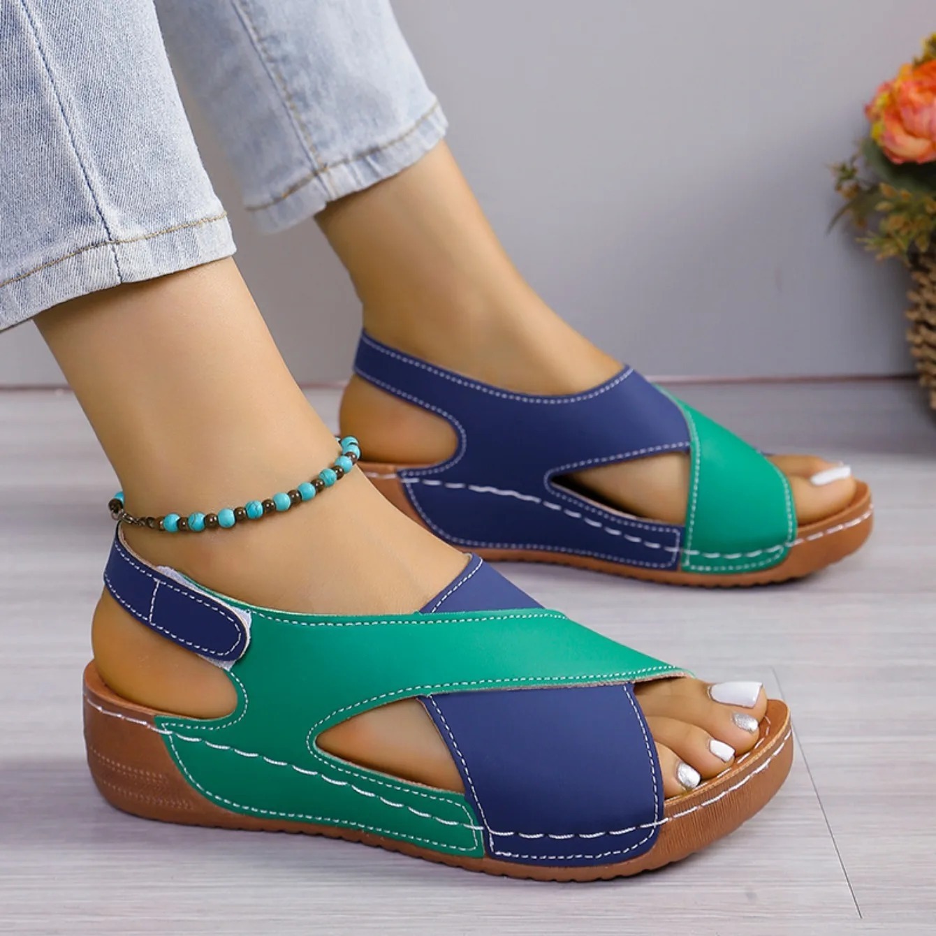 Thick Bottom Hollow out Magic Tape Sandals round Head Velvet Casual Shoes - L-03_img_0
