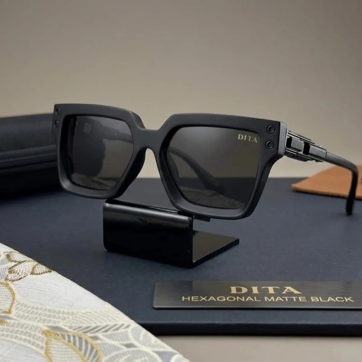 DITA Edge Black Edition