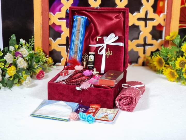 Luxury Quran Combo Package | লাক্সারি কুরআন কম্বো প্যাকেজ | Farasi Shop thumbnail 2