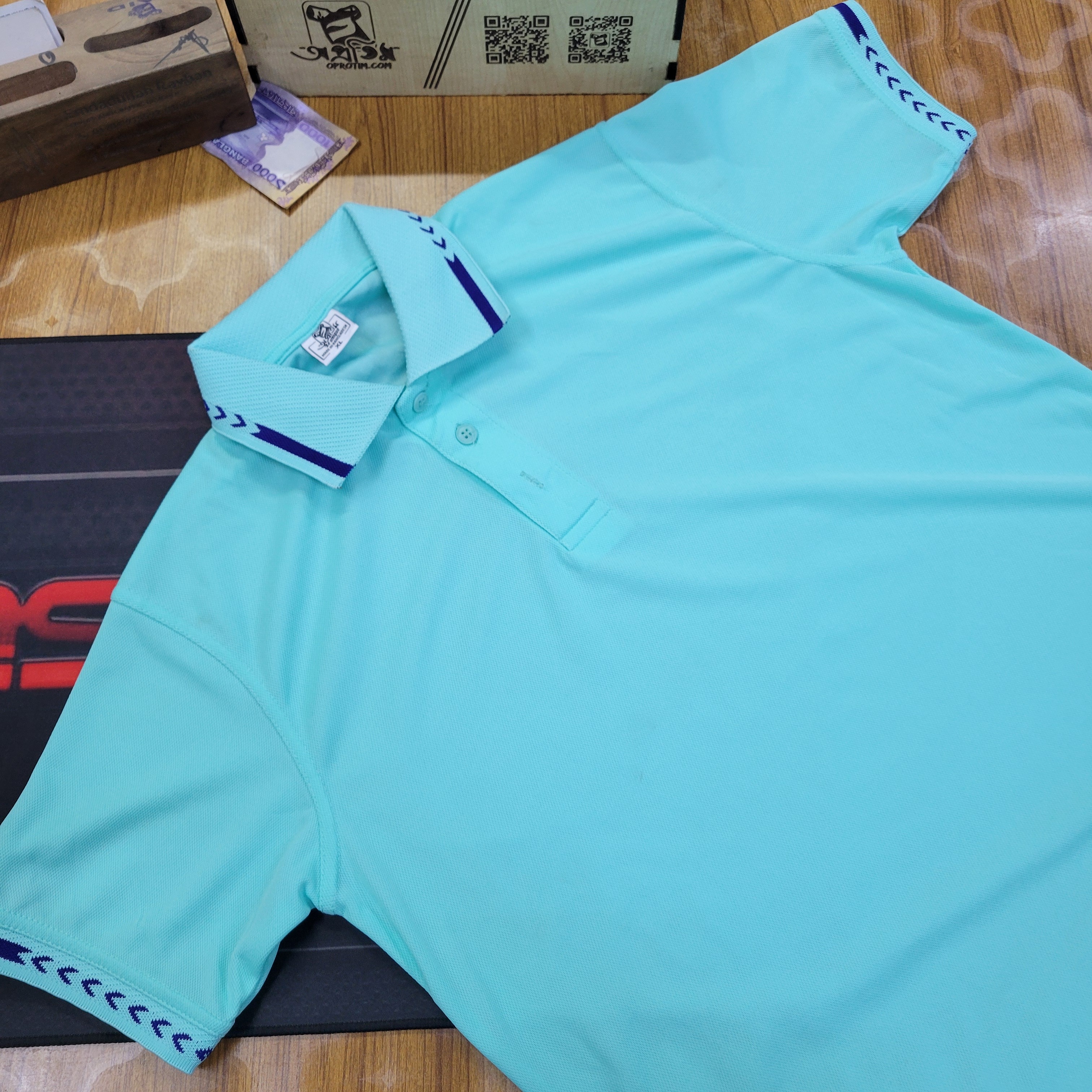 Peast Premium Mesh Polo - Image 1