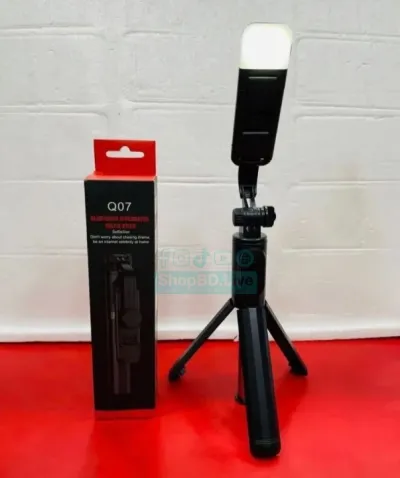 Q07 Bluetooth Selfie Stick With Light And Bluetooth Remote Control_img_1