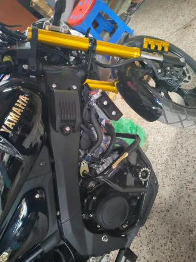 Premium Heavy Engin Gourde Bumper For Yamaha XSR 155_img_1