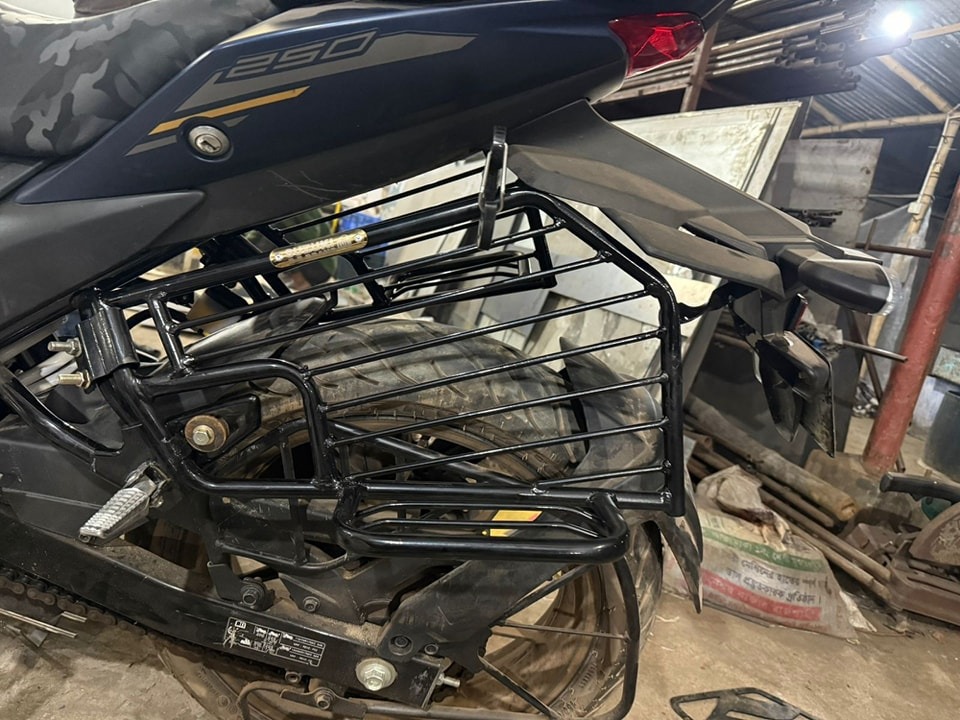 Premium Sharee Gourde For Gixxer 250