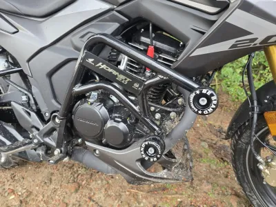 Premium Heavy Engin Gourde Bumper For Hornet 2.0_img_0