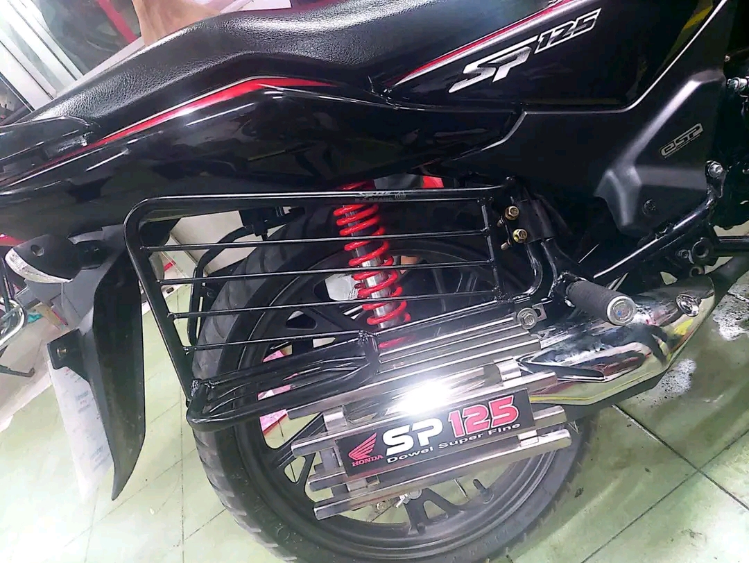 Premium Sharee Gourde Black (Right Side) For Honda Sp-125_img_1