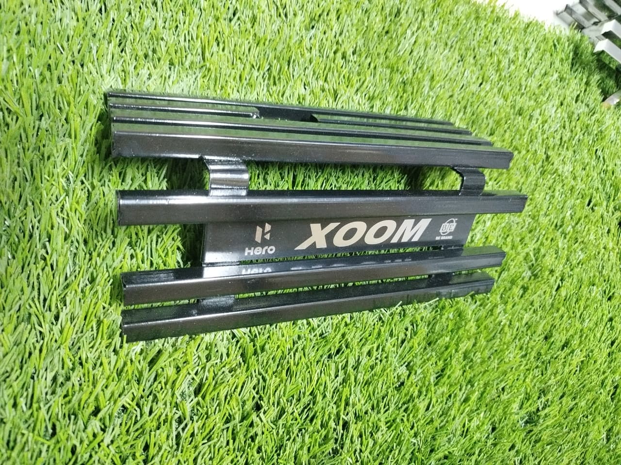 Premium Black Silencer Gourde For Hero XooM 125R_img_1
