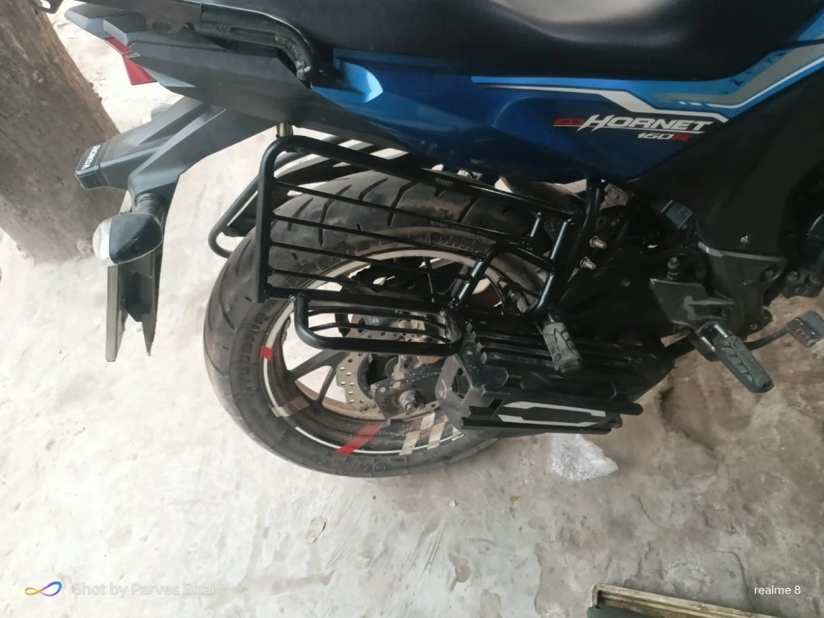 Premium Sharee Gourde (Right Side) For Honda Hornet