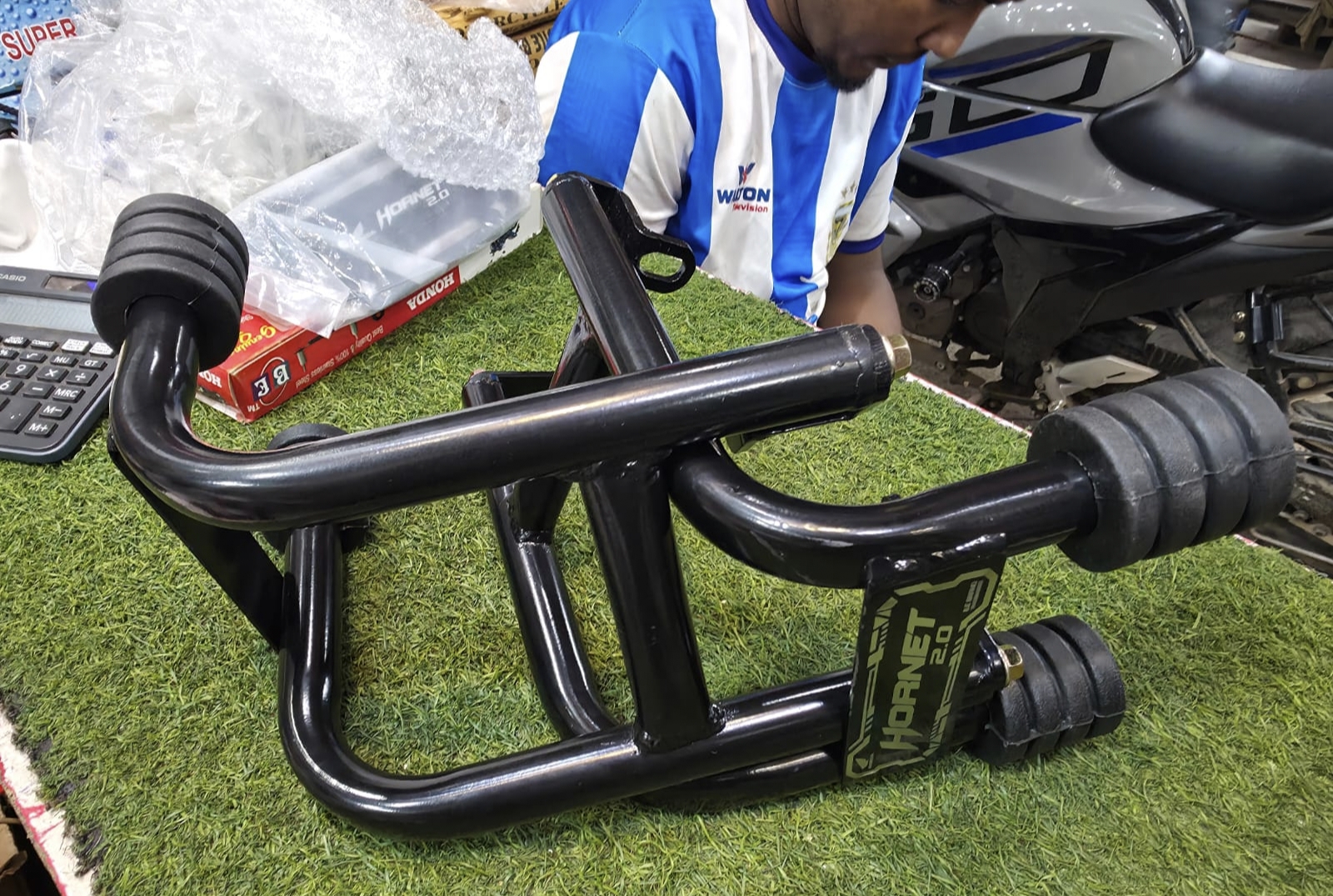 Premium Engin Gourde Bumper For Hornet 2.0_img_1
