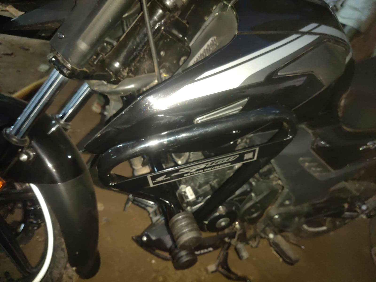 Premium Heavy Stylish Bumper For Honda SP-160_img_9