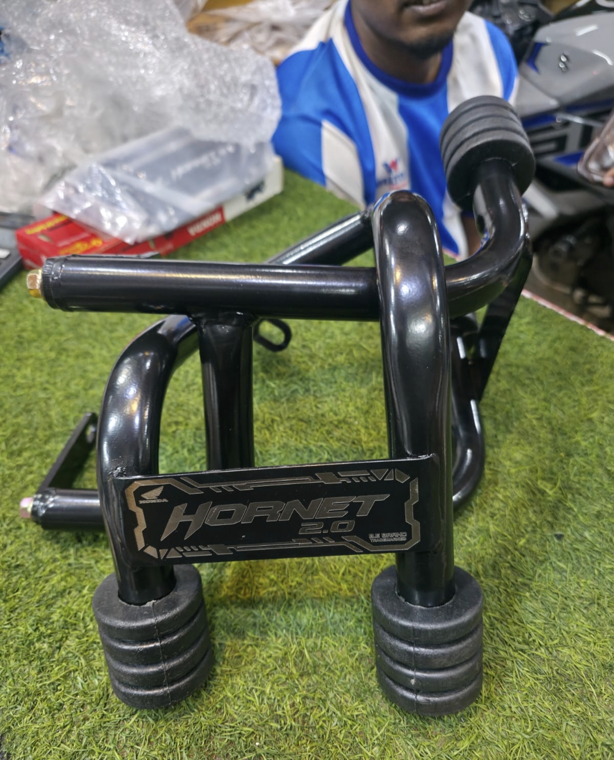Premium Engin Gourde Bumper For Hornet 2.0_img_0