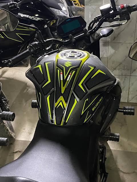 Premium Full Tanky Pad Set For Gixxer FI & Gixxer SF_img_1