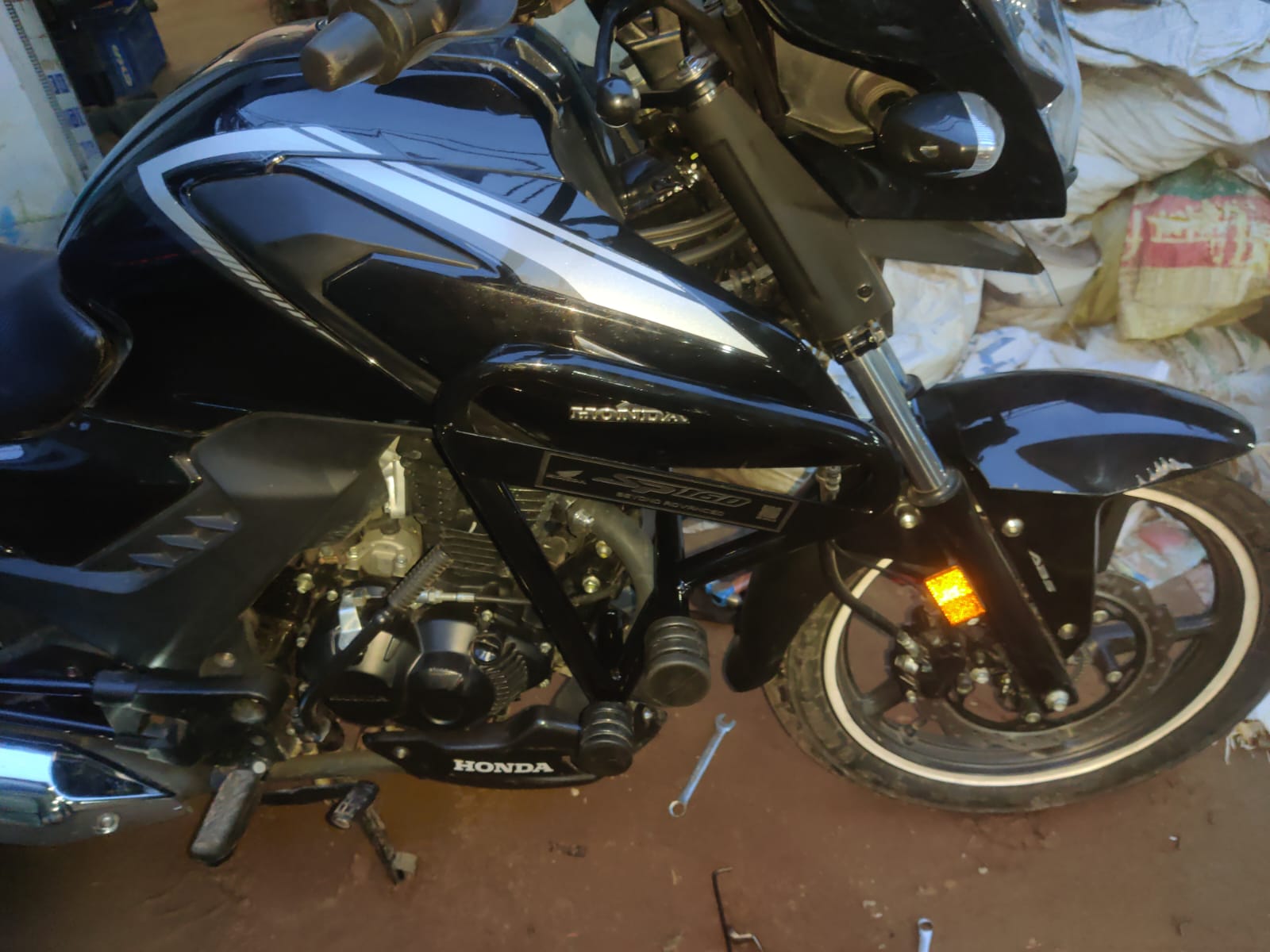 Premium Heavy Stylish Bumper For Honda SP-160_img_14