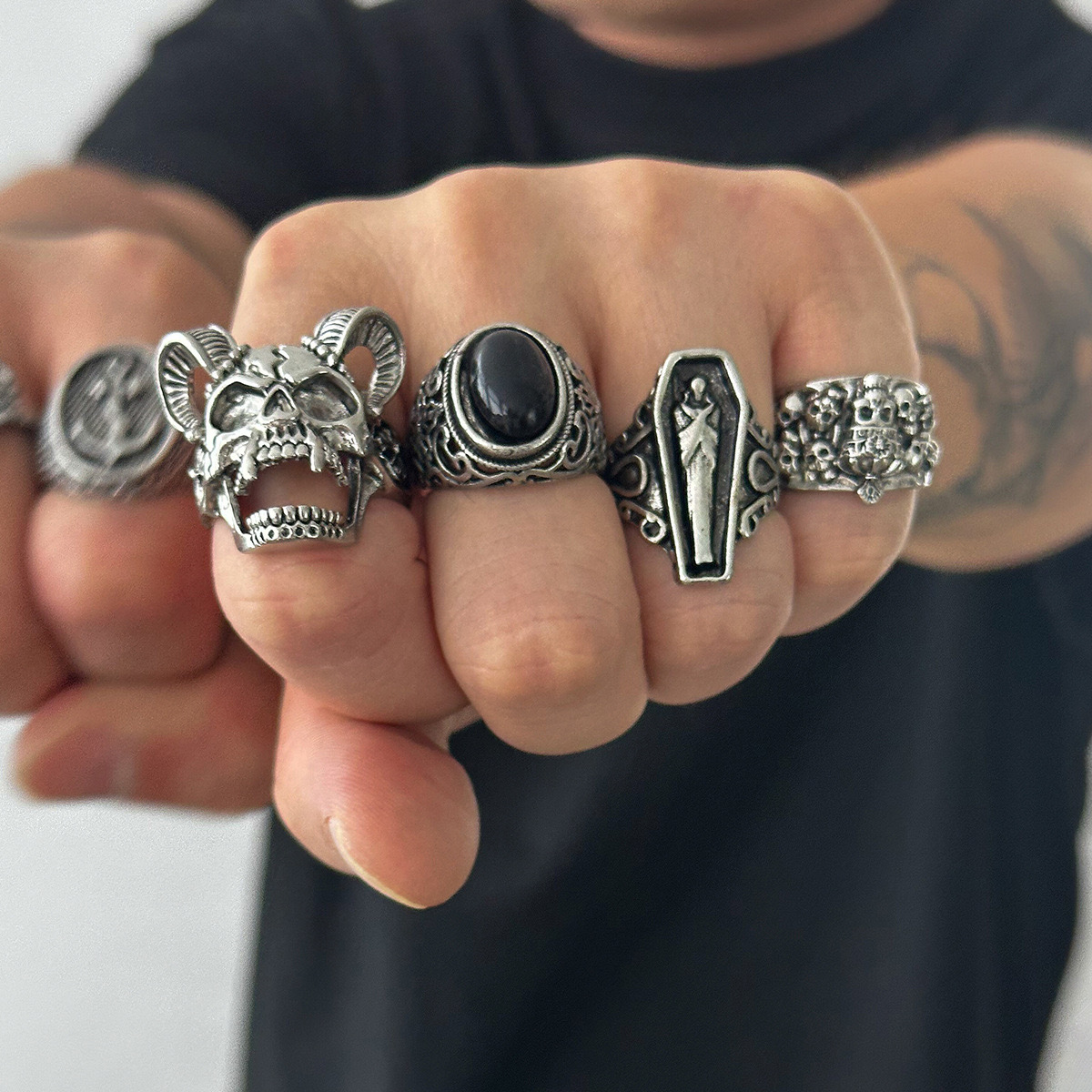 5pcs Set, Vintage Punk Exaggerated Skull and Ram Head Ring - Image 4