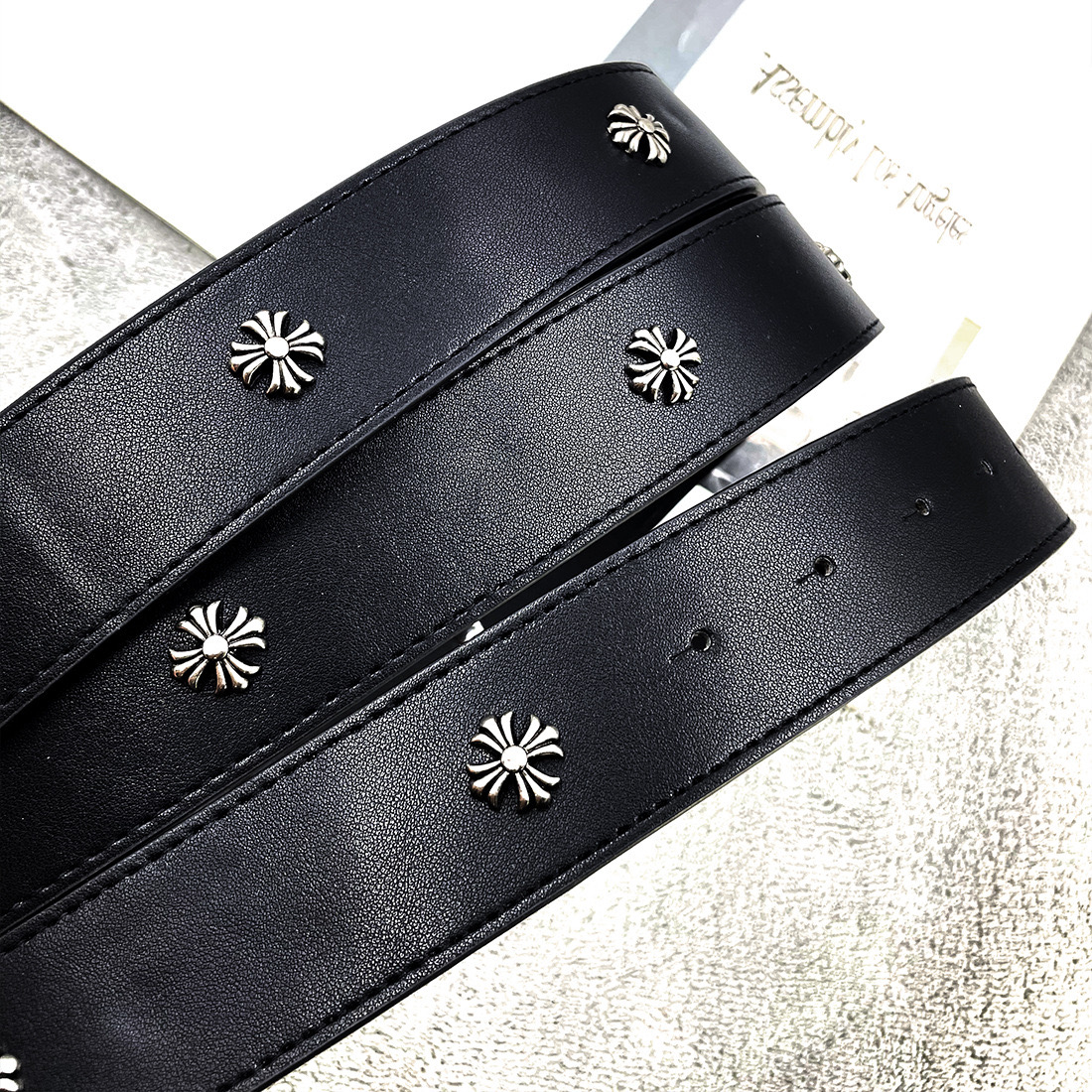 Gothic Filigree Cross Leather Belt - Image 4