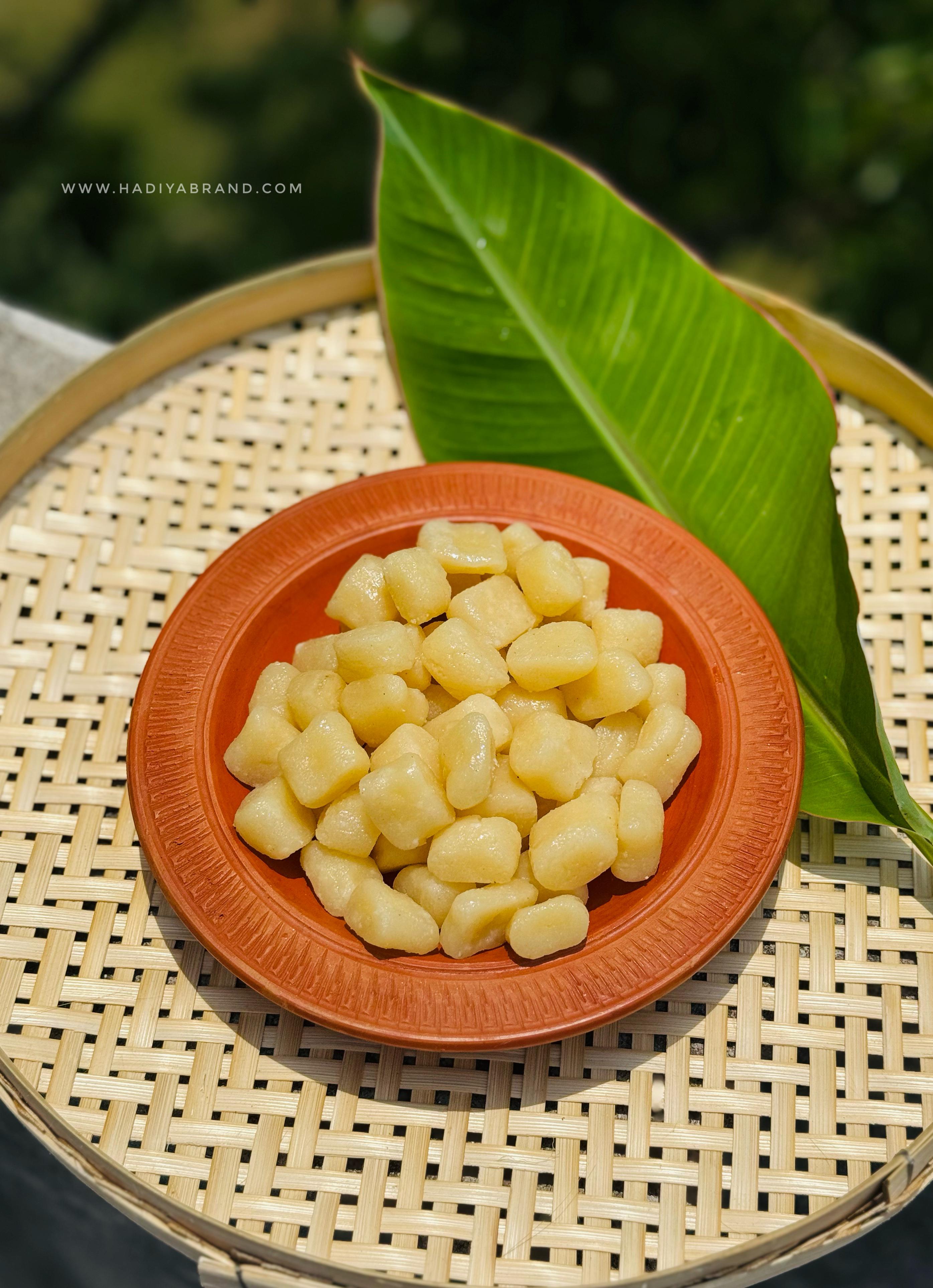 কুষ্টিয়ার স্পেশাল ছানামুখী মিষ্টি (৫০০ গ্রাম)