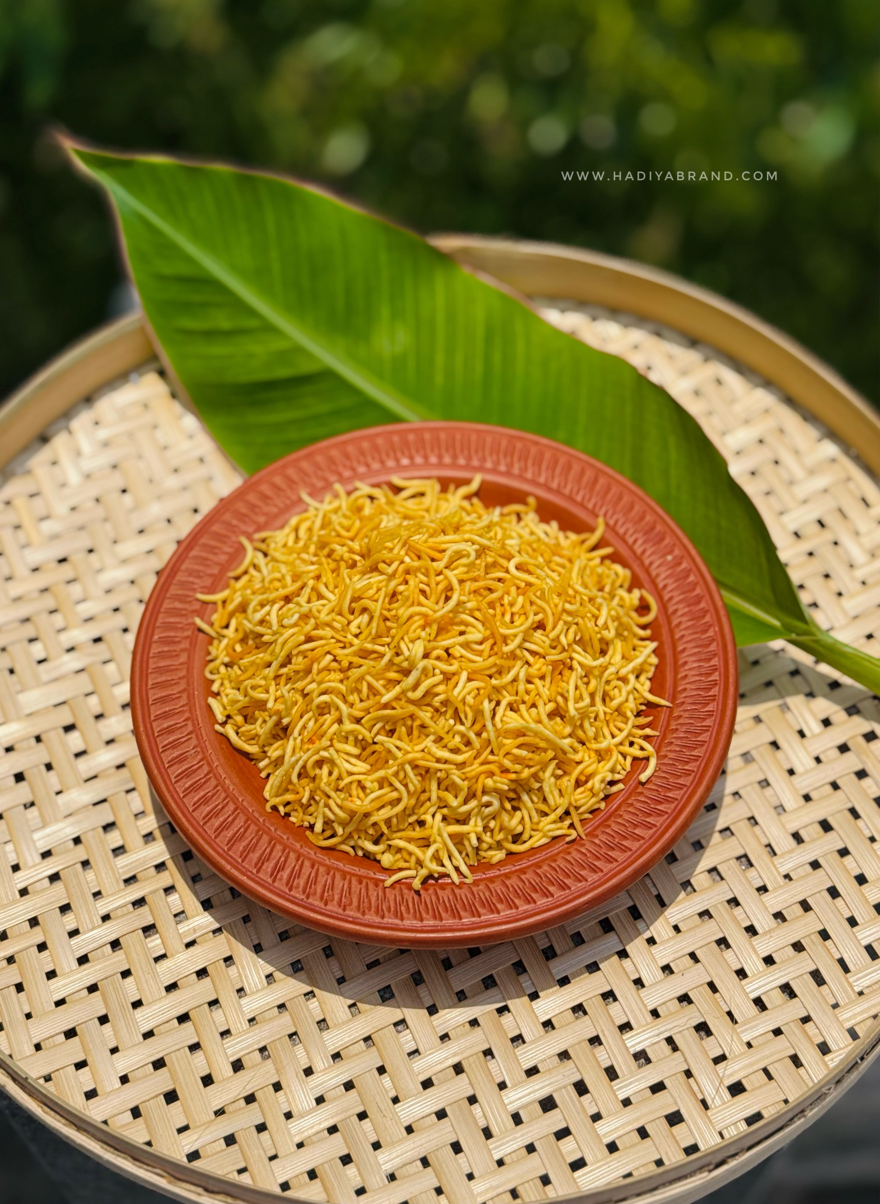 কুষ্টিয়ার স্পেশাল ঝুরি চানাচুর (৫০০ গ্রাম)