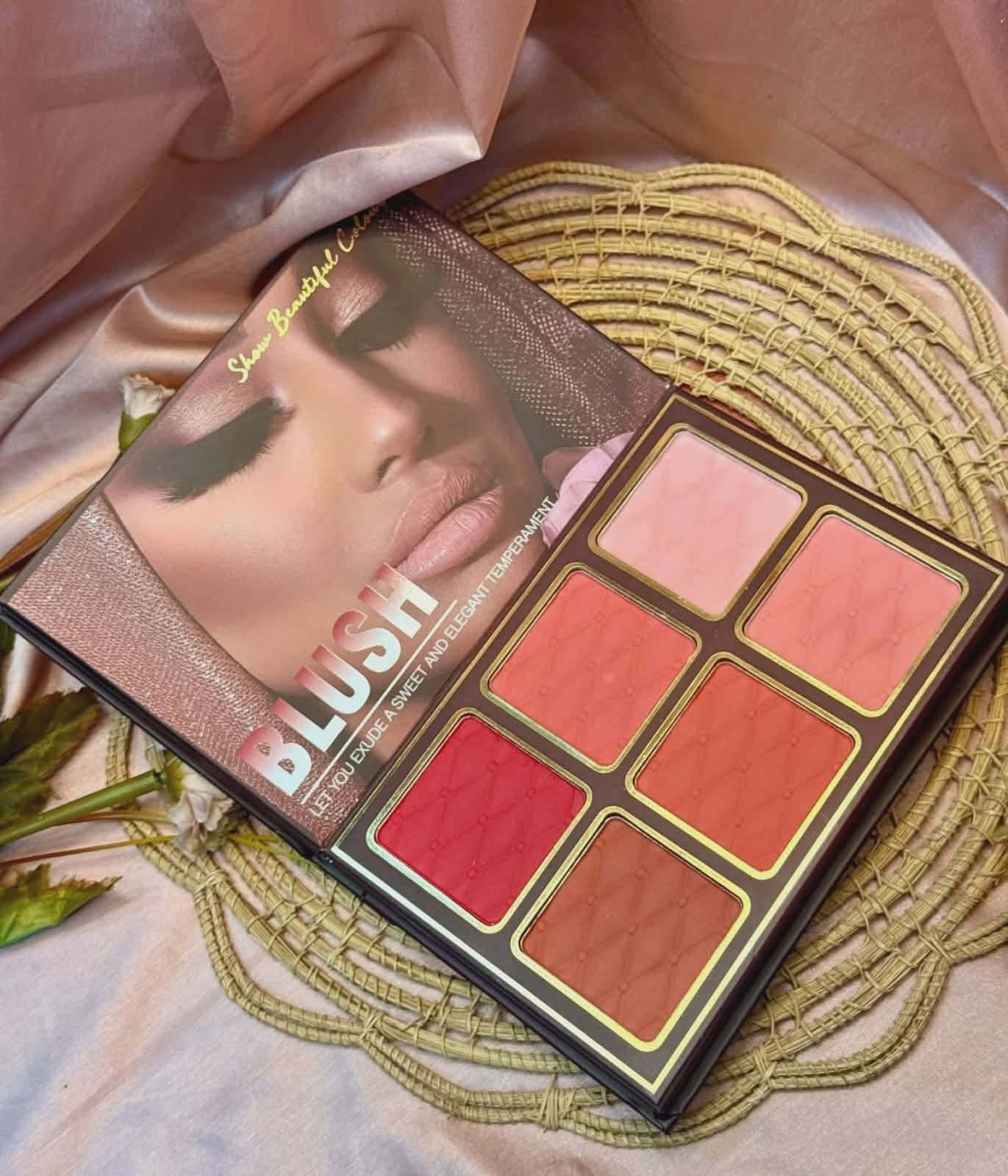 Naughty All-In-One Makeup Palette_img_3