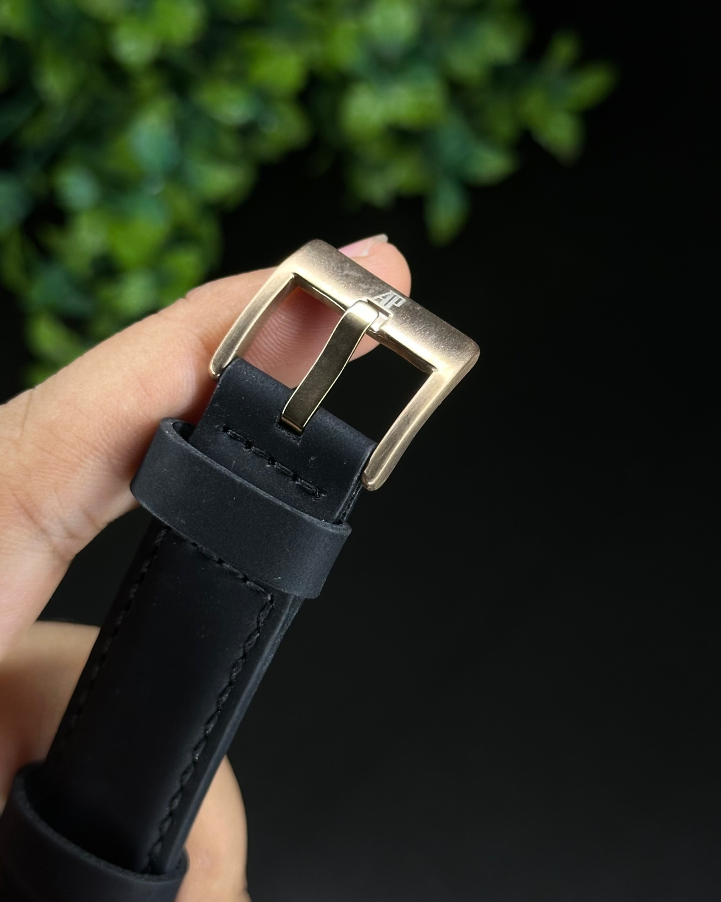 AP ROSE GOLD CASE GREY DIAL BLACK BELT (AA)_img_5