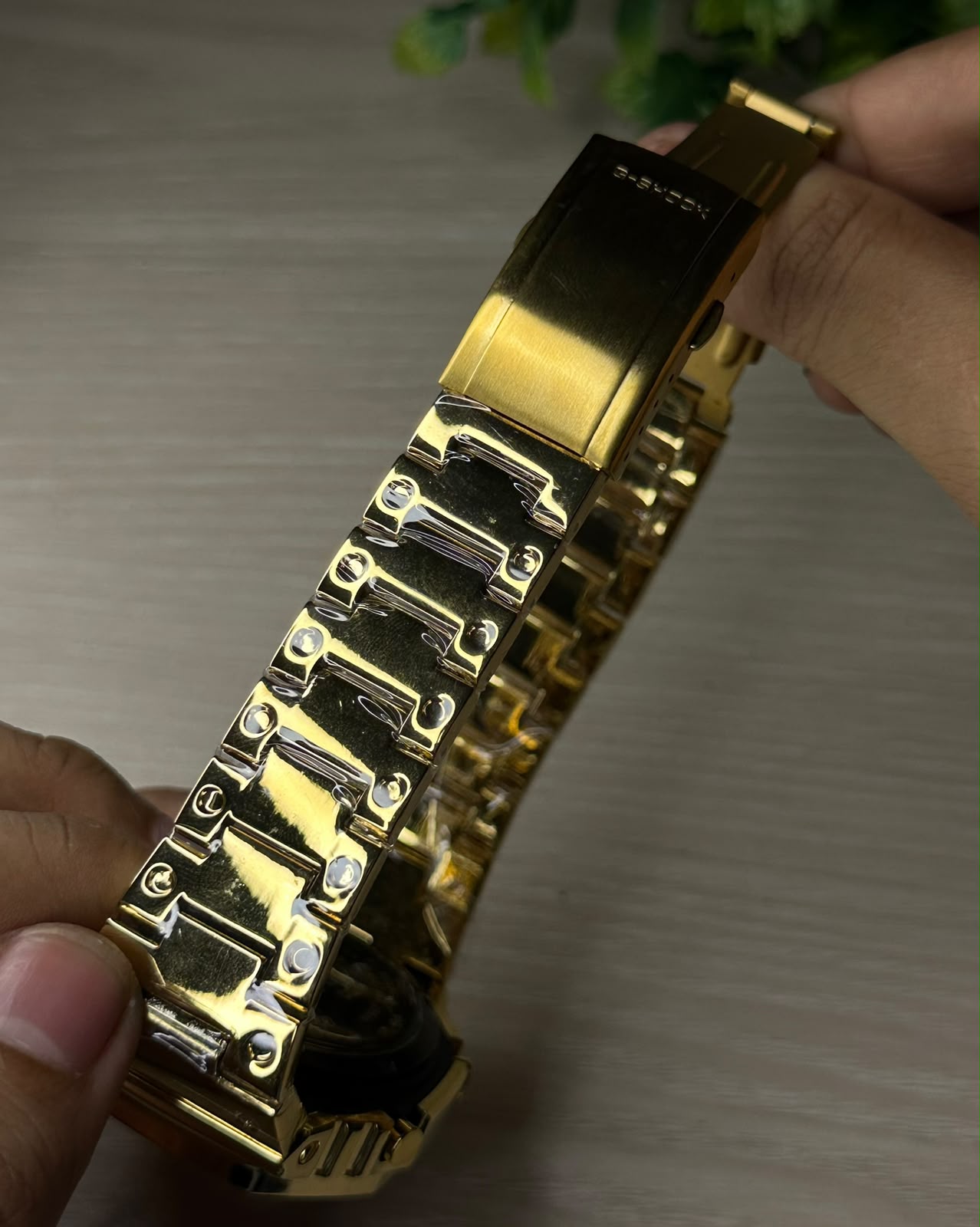 GSHOCK GM2100 | CHAIN SERIES | GOLD CHAIN BLACK DIAL (SEMI AAA)_img_4