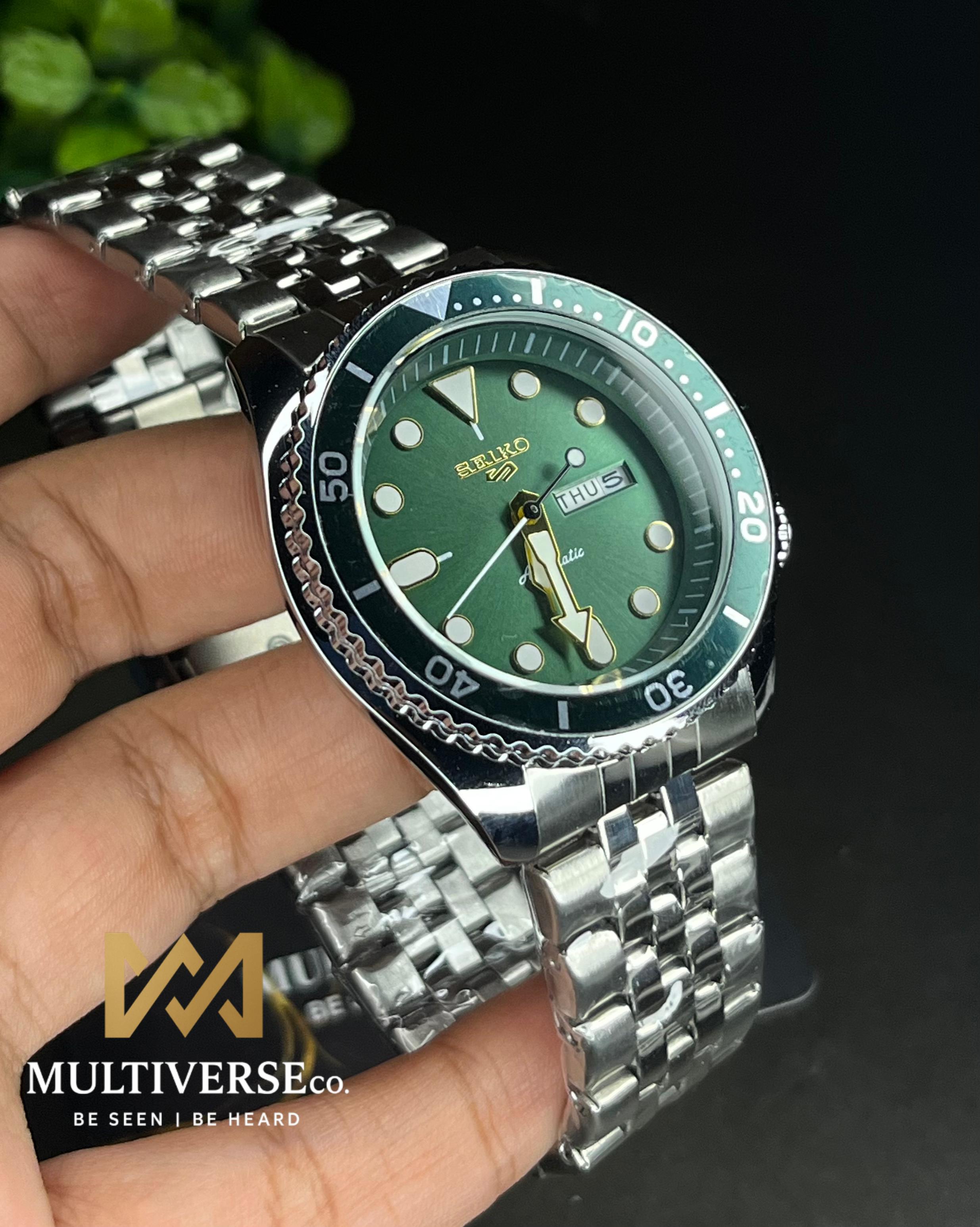 SEIKO 5 STYLE GREEN SWEEP QUARTZ DIVER (JUBILEE BRACELET) AA_img_0