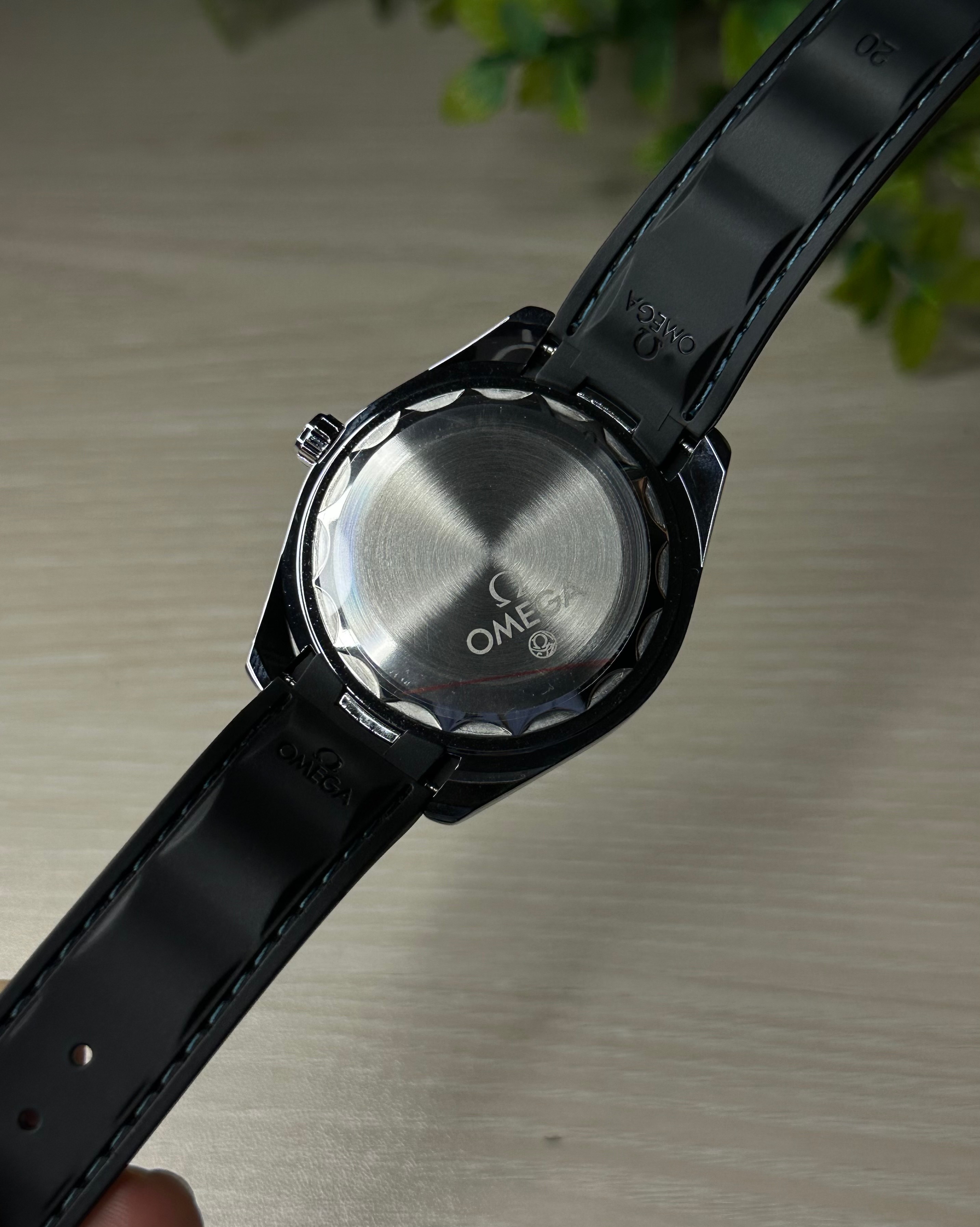 OMEGA AQUA TERRA SHADES TIFFANY QUARTZ_img_3