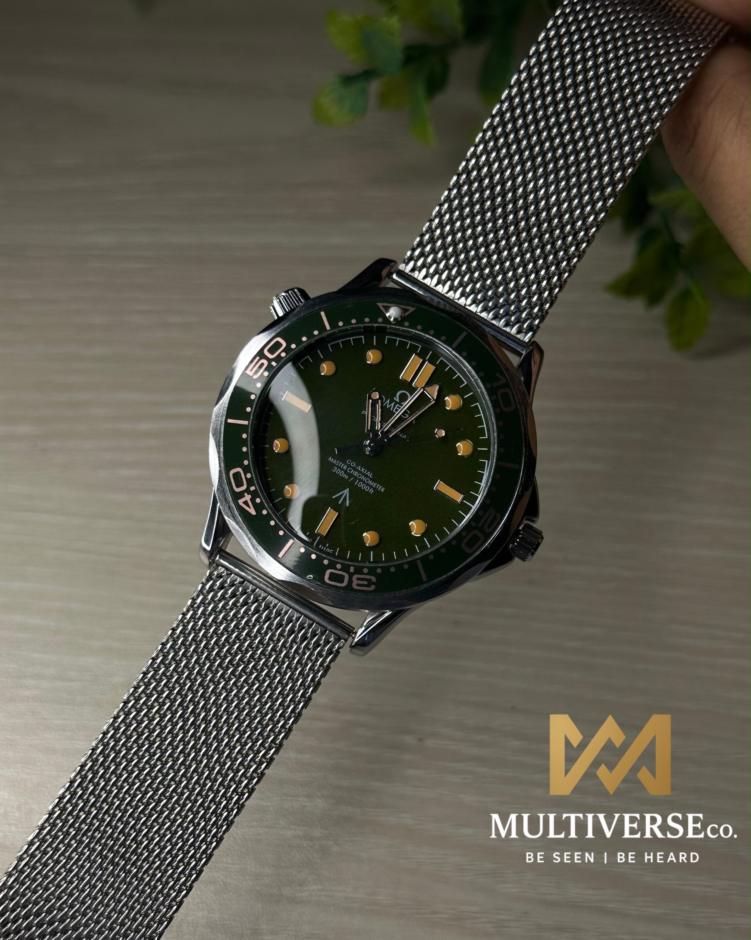 OMEGA 007 JAMES BOND EDITION MESH STRAP GREEN DIAL WATCH FREE NATO STRAP_img_4