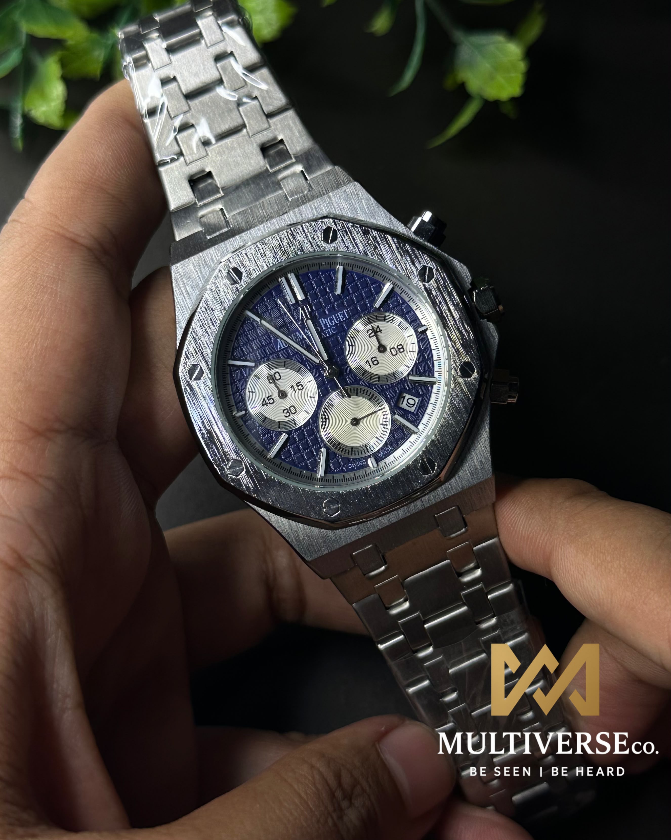 AP ROYAL OAK CHRONO SILVER TONE BLUE DIAL WATCH_img_3