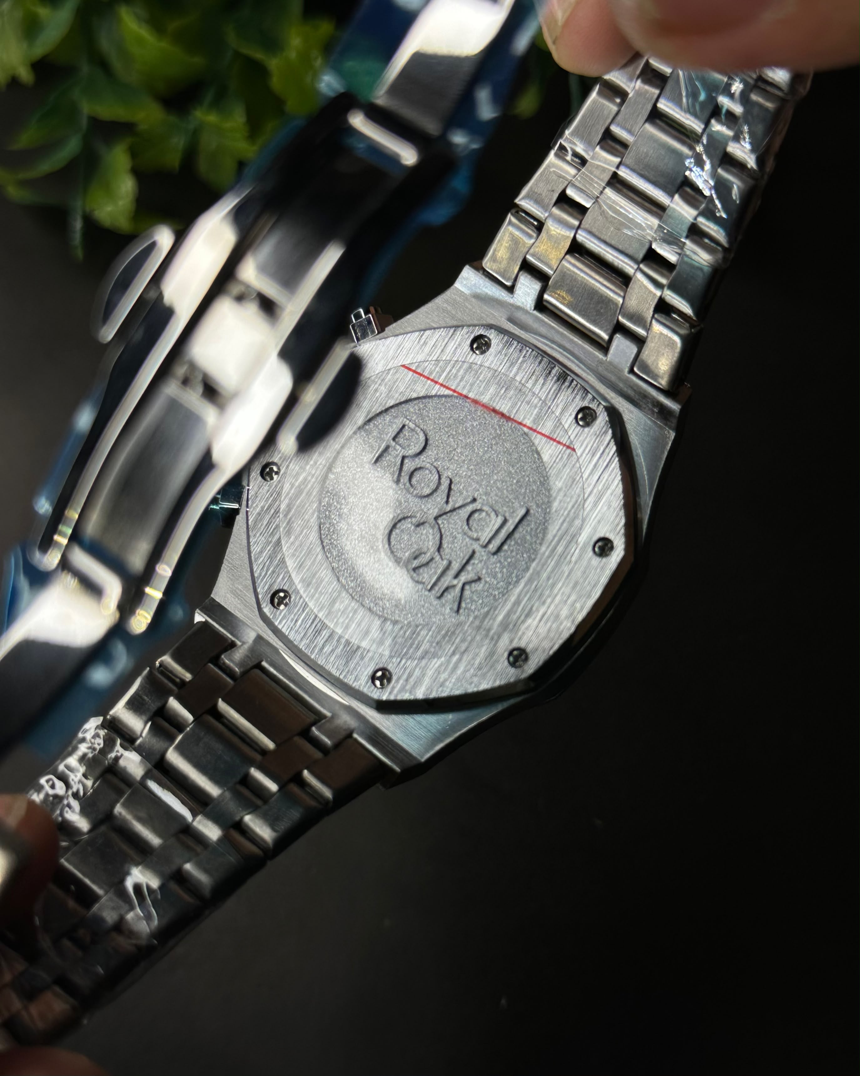 AP ROYAL OAK CHRONO SILVER TONE BLUE DIAL WATCH_img_5