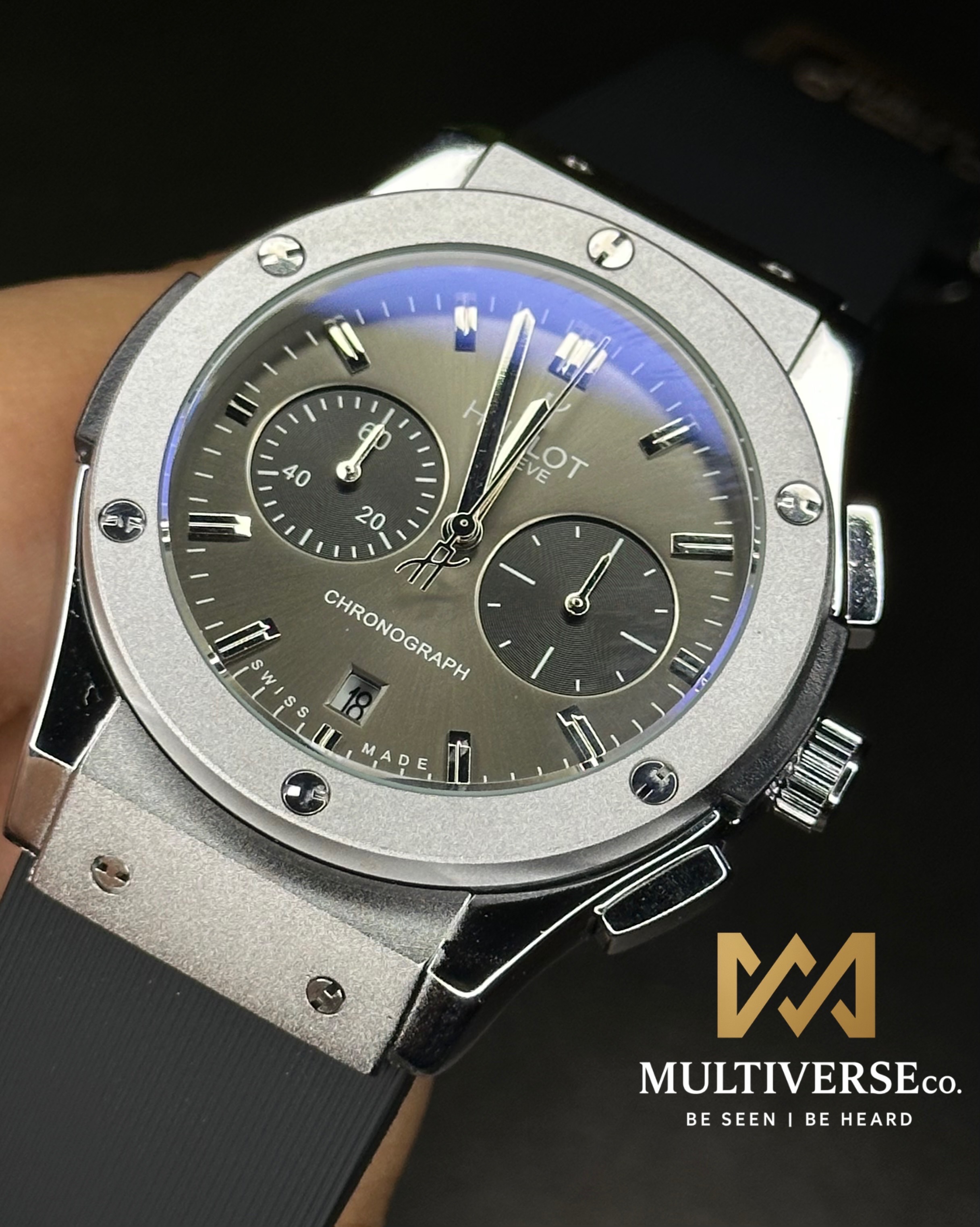 HUBLOT CLASSIC FUSION CHRONOGRAPH SILVER CASE BLACK BELT (AA)_img_2