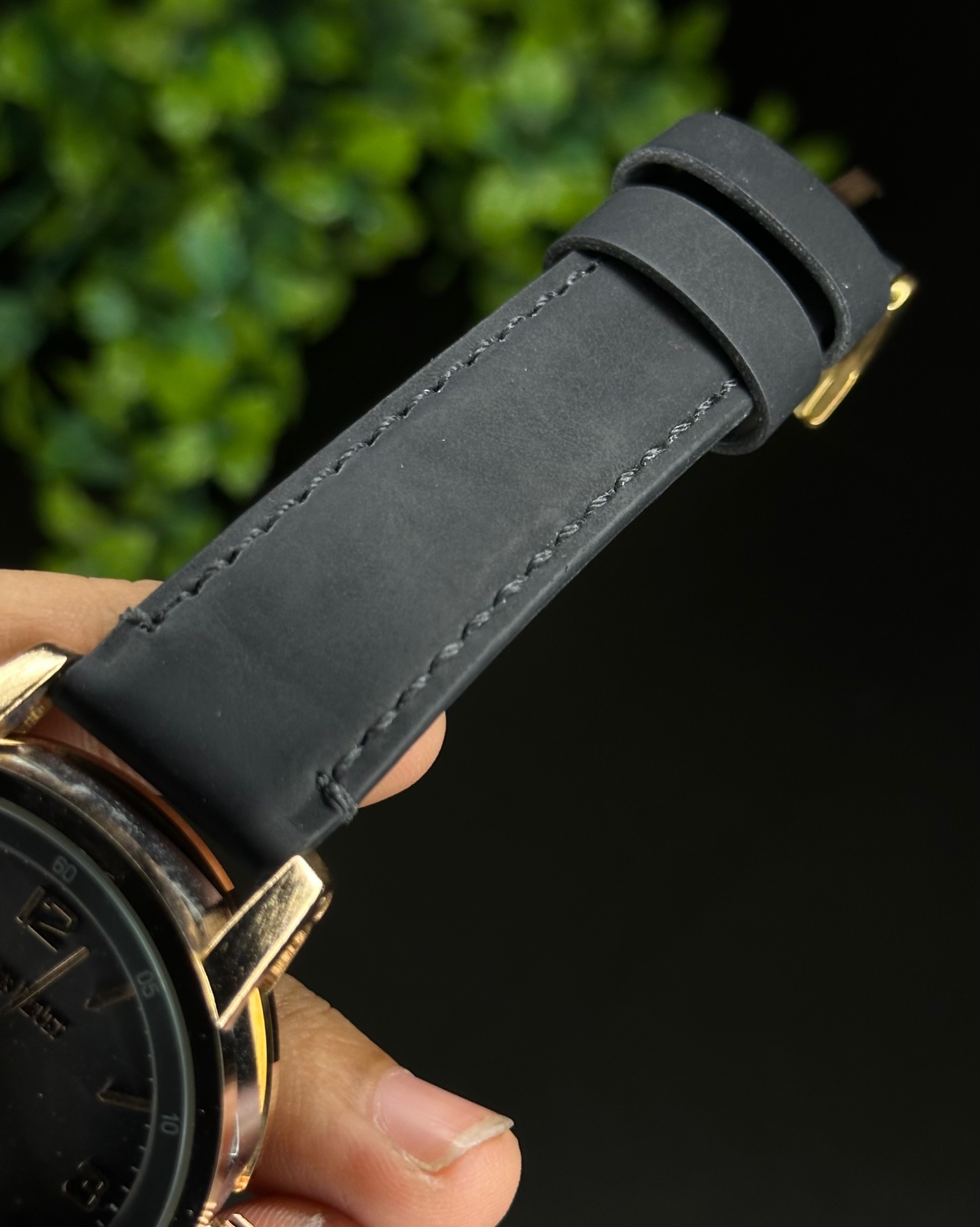 AP ROSE GOLD CASE GREY DIAL BLACK BELT (AA)_img_2