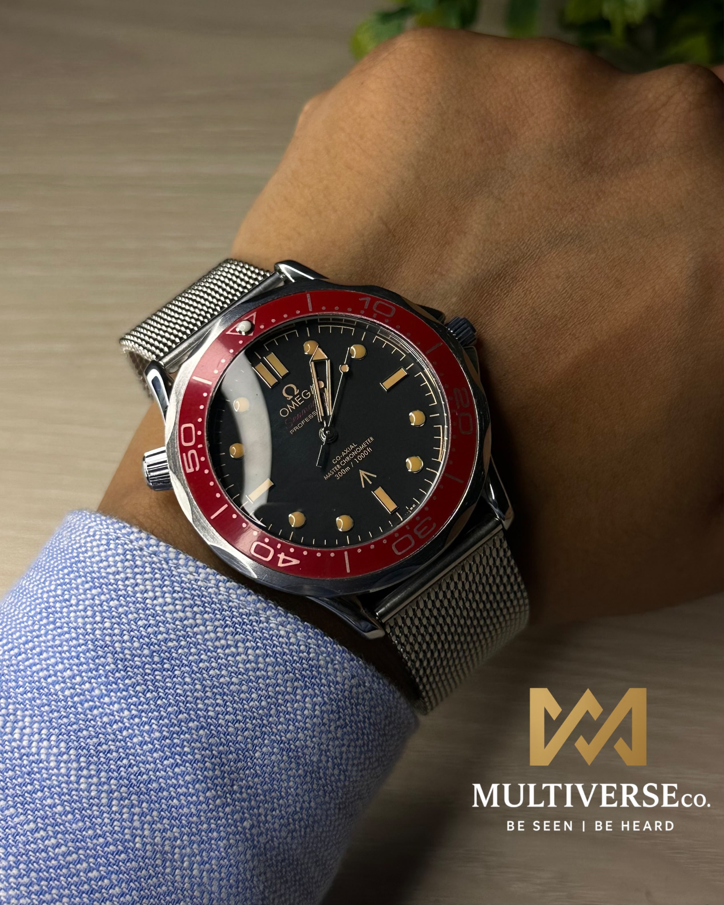OMEGA 007 JAMES BOND EDITION MESH STRAP BLACK DIAL RED BEZEL WATCH FREE NATO STRAP_img_4