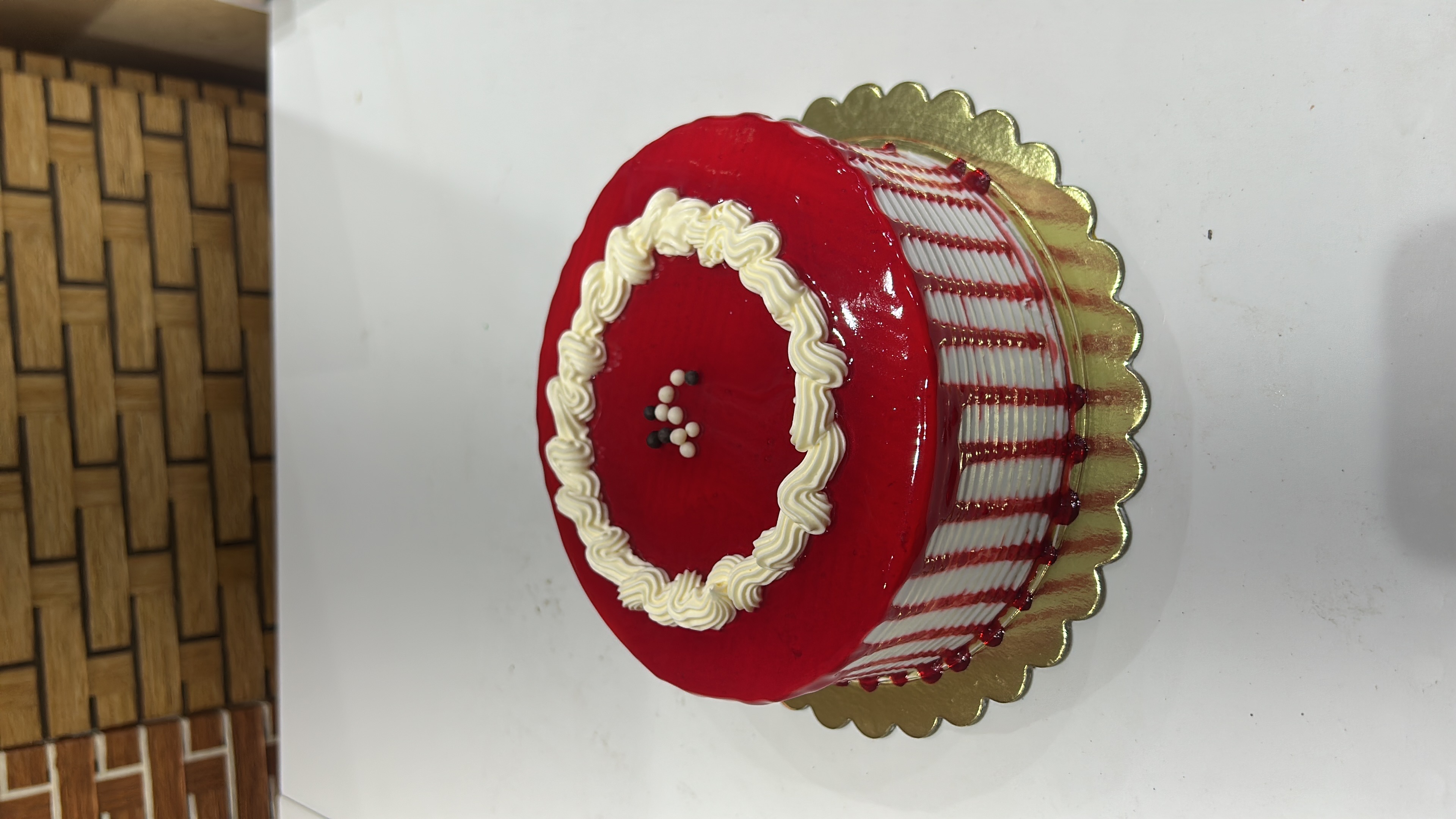 Strawberry flavor cake_img_1