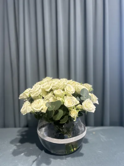 White petals vase_img_0
