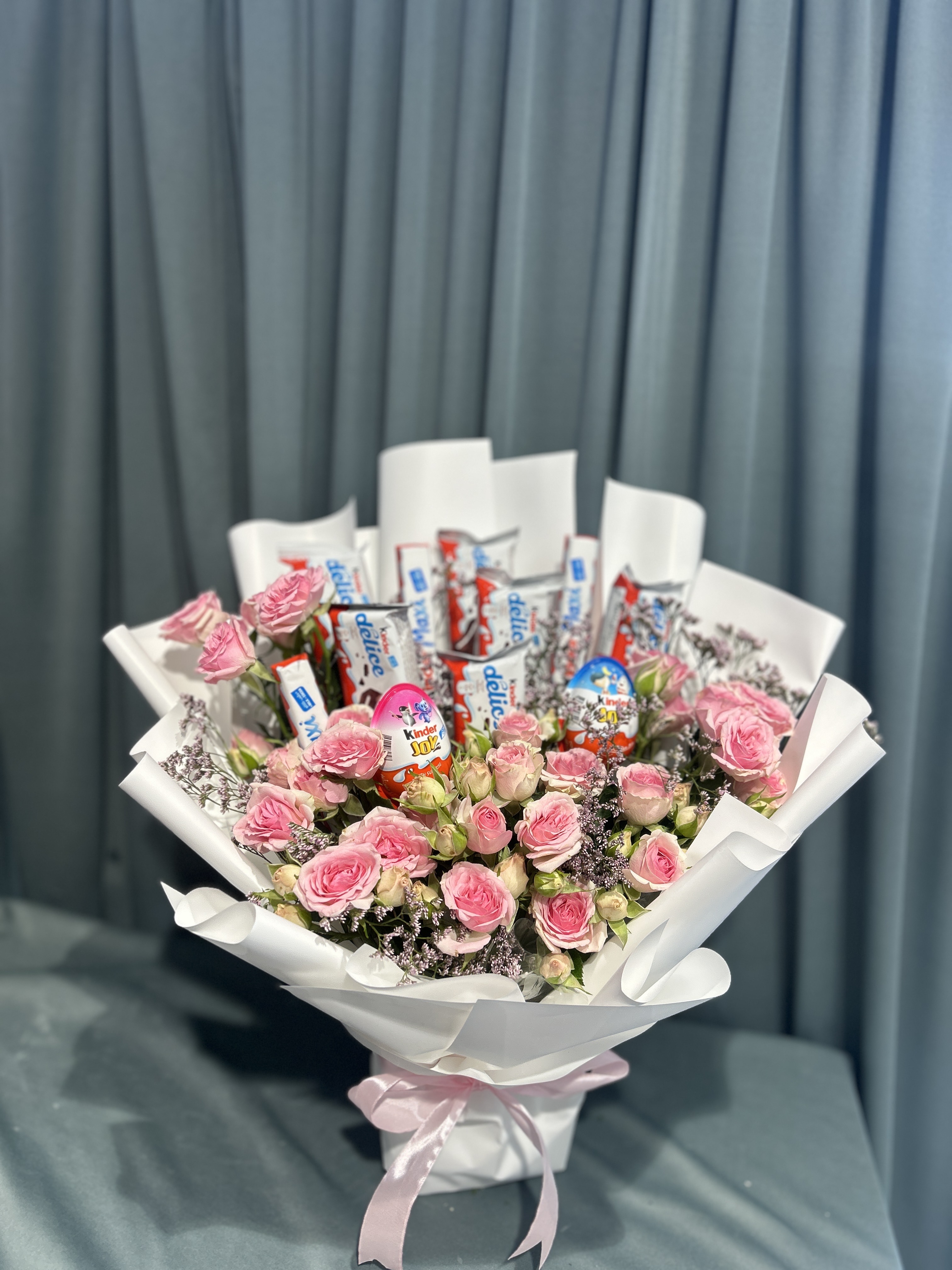 Chocolates with flowers bouquet_img_1