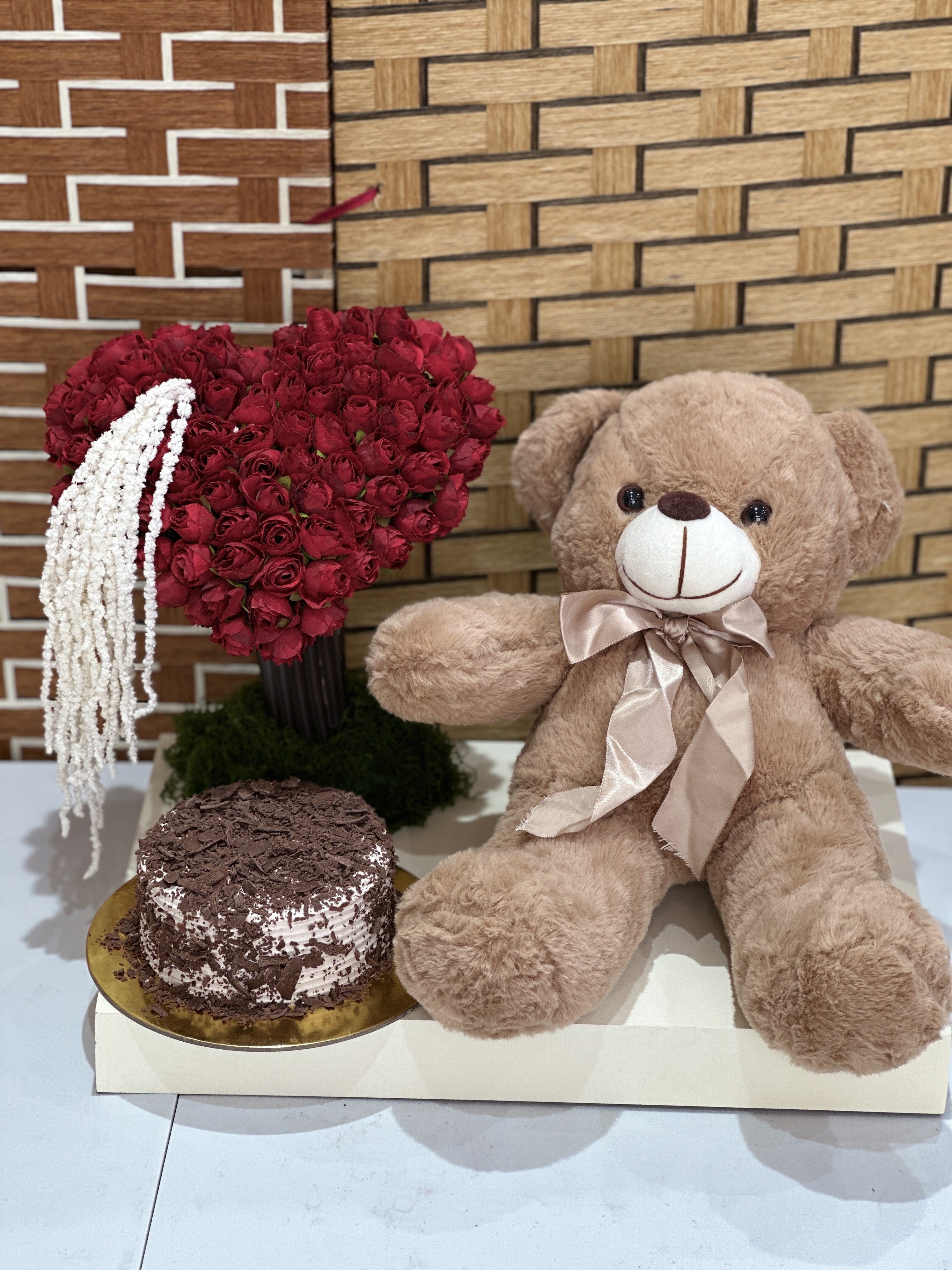 Cake Teddy with  Red artificial arrangements_img_1