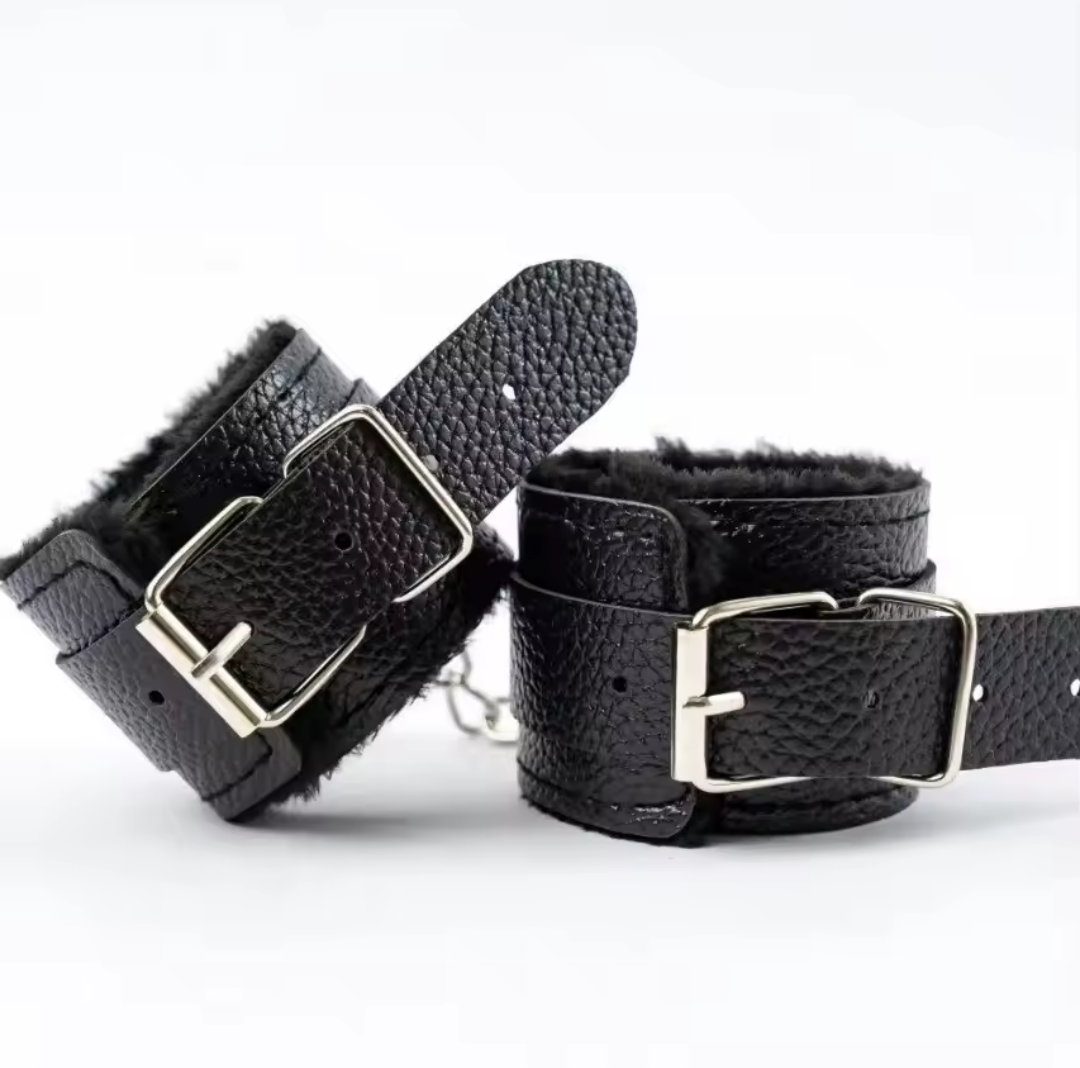 Love Bond Cuffs_img_5