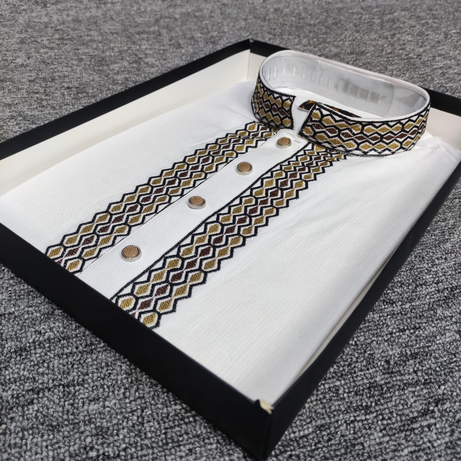 Elite embroidered white panjabi code 412