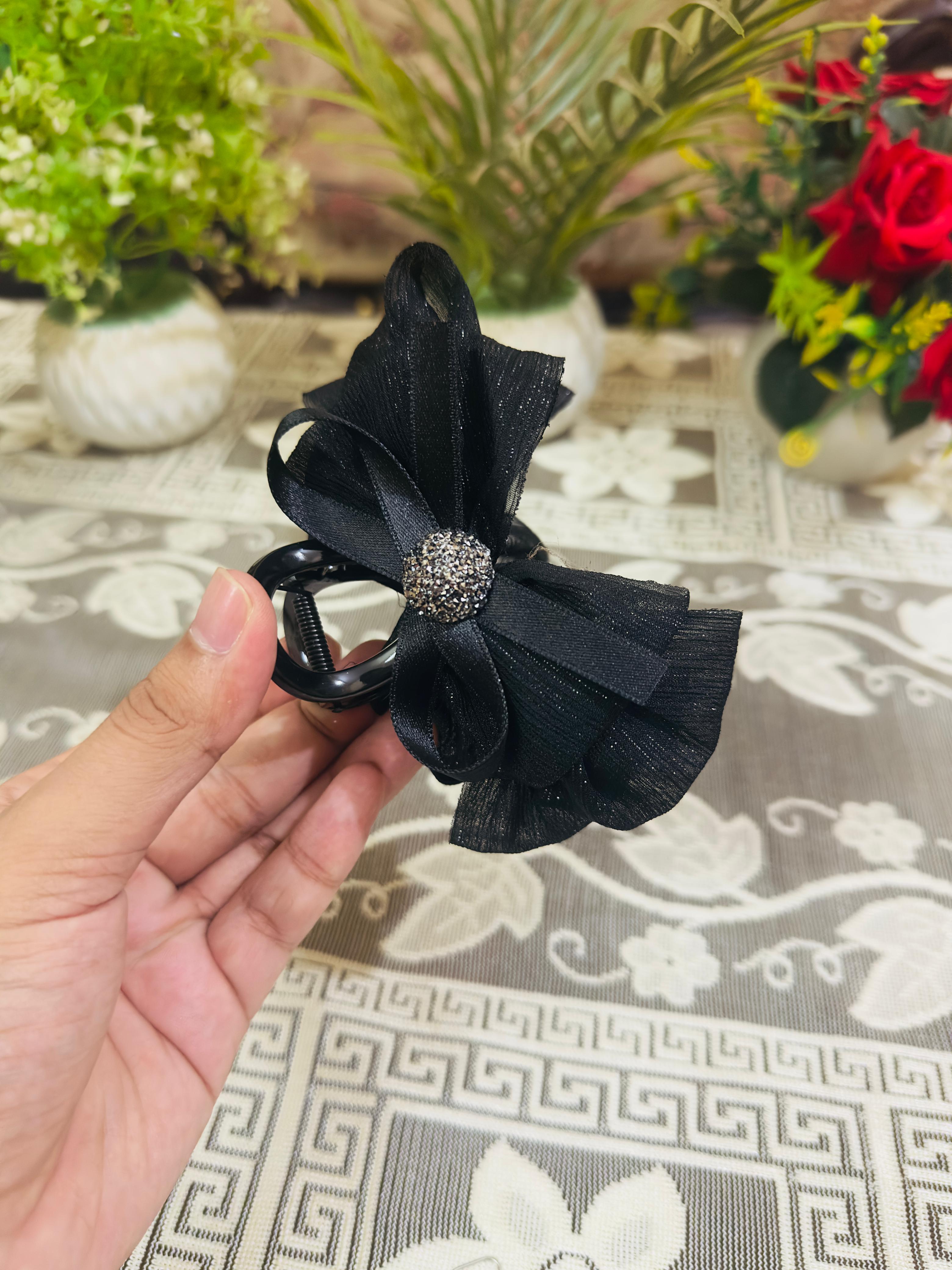 Elegant Floral Hair Claw Clip for Women