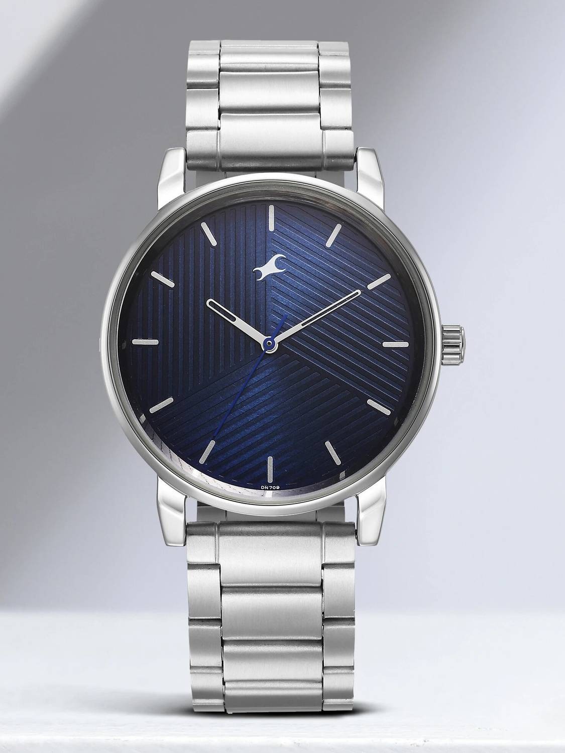Fastrack Stunners Silver Metal Strap Analog Watch - For Men