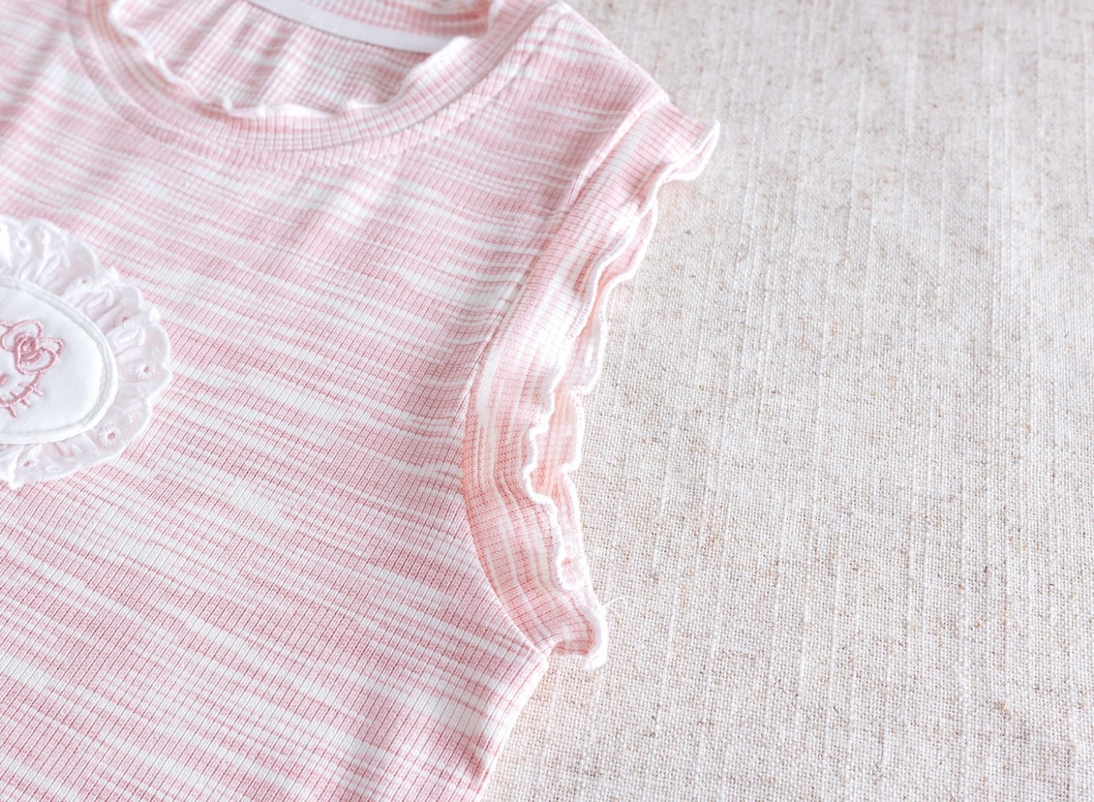 Kids Cute Pink Kitty Girls Summer Lounge Set – Sleeveless Ribbed Top & Ruffle Shorts Set ( 6 months to 6 years)_img_6
