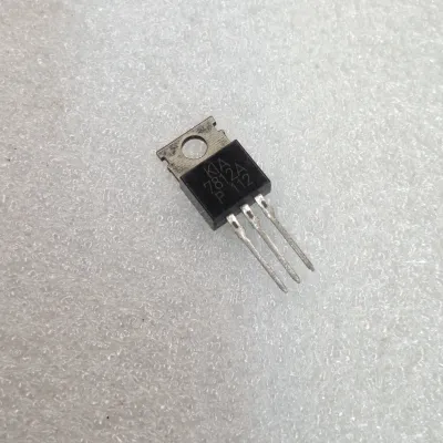 7805 voltage regulator IC 12V_img_1