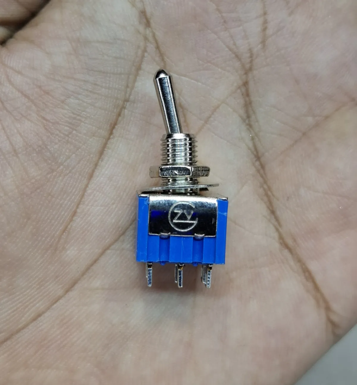 6 Pin toggle Switch 6A