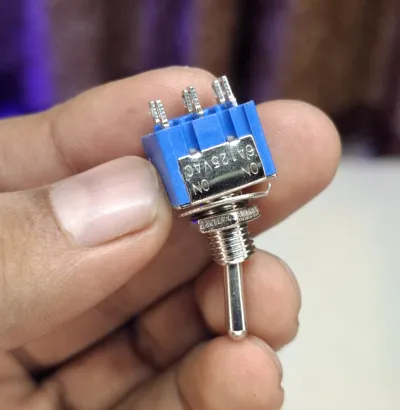 6 Pin toggle Switch 6A_img_3
