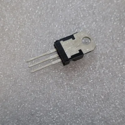 7805 voltage Regulator IC 5V_img_1