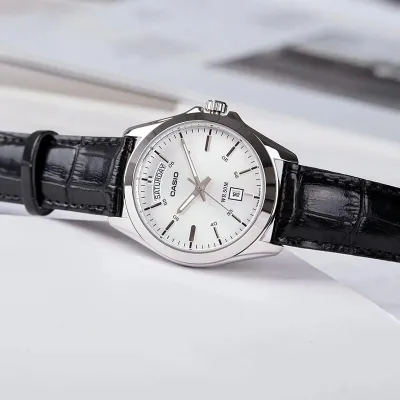 Casio Enticer Day Date Leather Belt Watch MTP-1370L-7AVDF_img_1