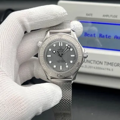 Omega Seamaster Diver 300M – Featuring a 42mm Stainless Steel Construction, Refined Grey Dial, and Durable Titanium Mesh Bracelet. Swiss 1:1 Quality(Pre-order)_img_0