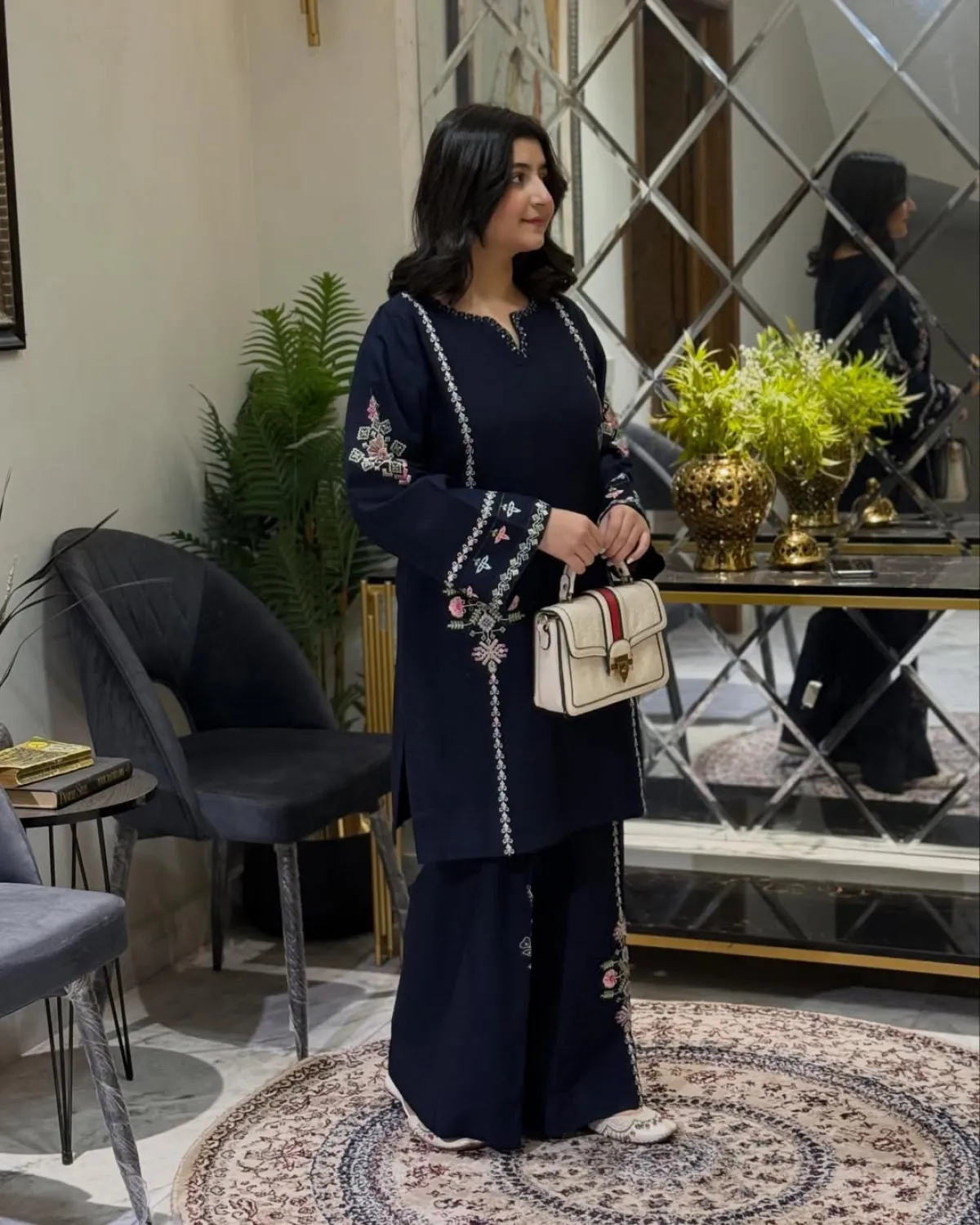 এমব্রয়ডারি রেডিমেড টু পিস - Image 1